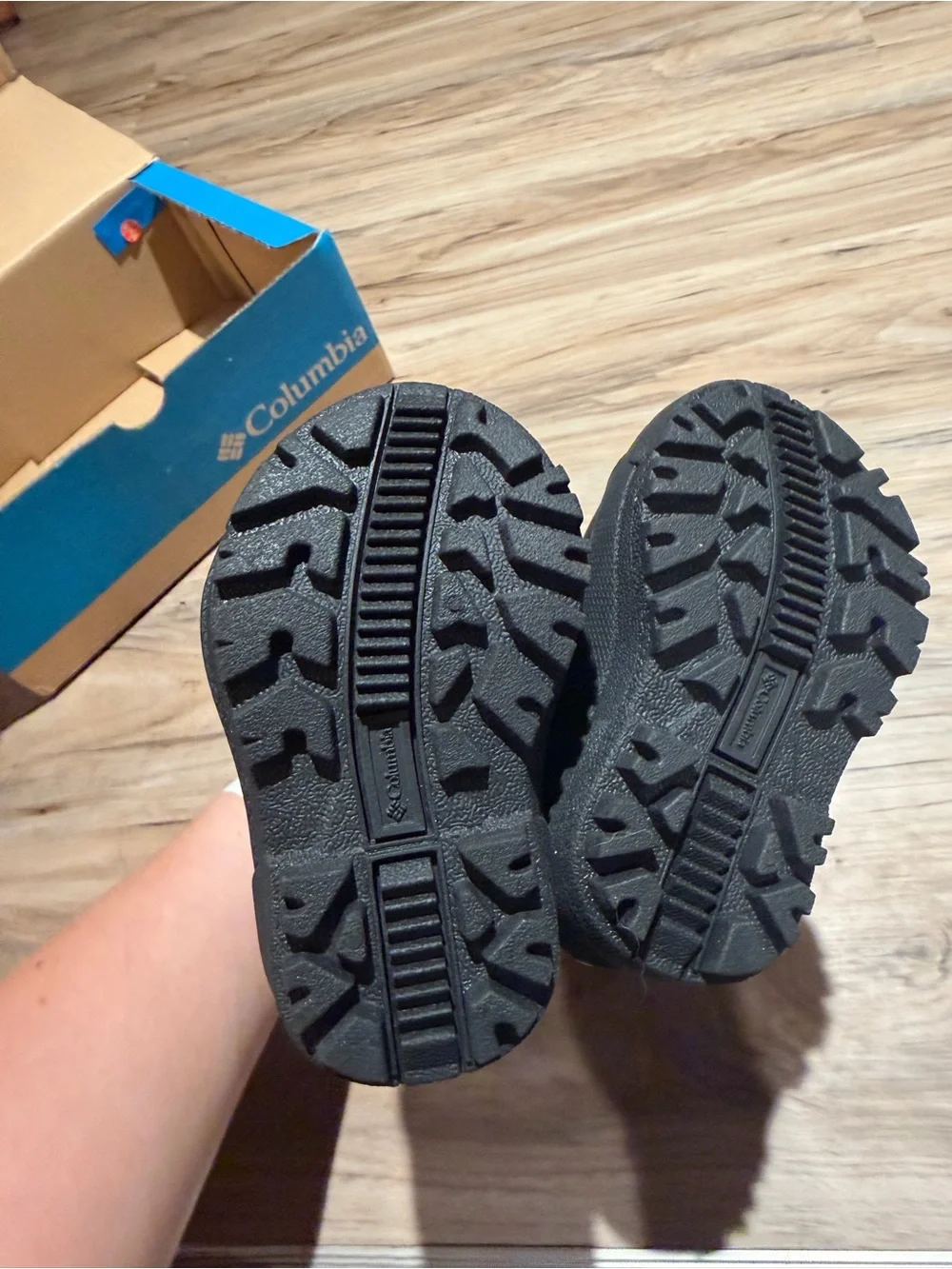 Columbia Powderbug Plus II Toddler Snow Boots Size 4 NEW